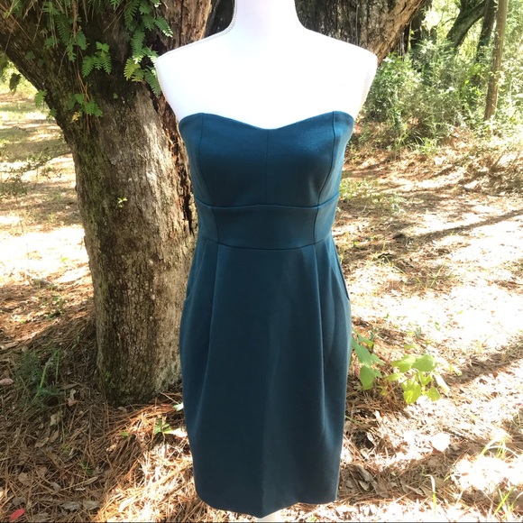 #021 - LC Lauren Conrad strapless Dress - Picture 3 of 8